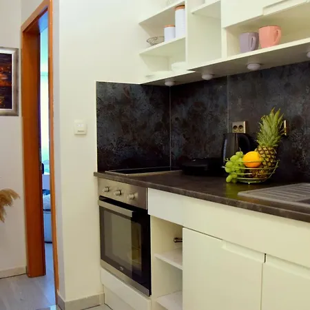 Apartament Del Mar Apartment, Two Bedrooms, Beachfront *