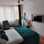 Del Mar Apartment, Two Bedrooms, Beachfront Appartement