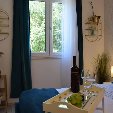 Lägenhet Del Mar Apartment, Two Bedrooms, Beachfront *