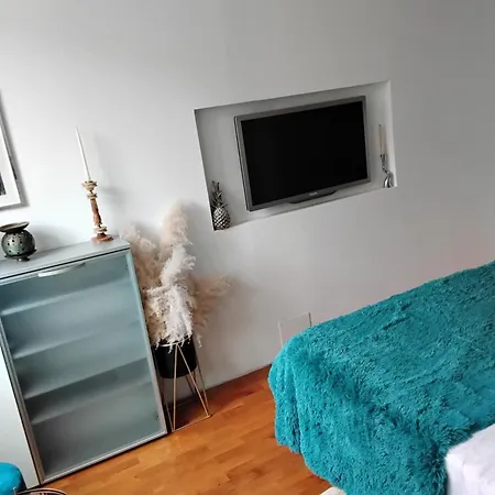 Apartament Del Mar Apartment, Two Bedrooms, Beachfront Split