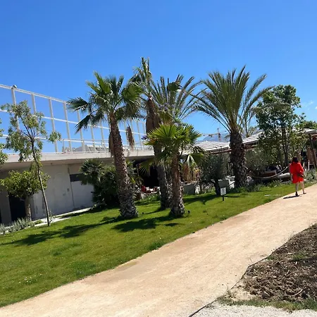 Appartamento Del Mar Apartment, Two Bedrooms, Beachfront